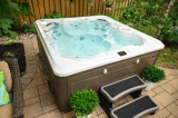 8 Best 6 Person Hot Tubs in 2026